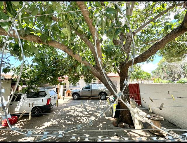 M² APARTMENT BLOCK FOR SALE IN ANNADALE